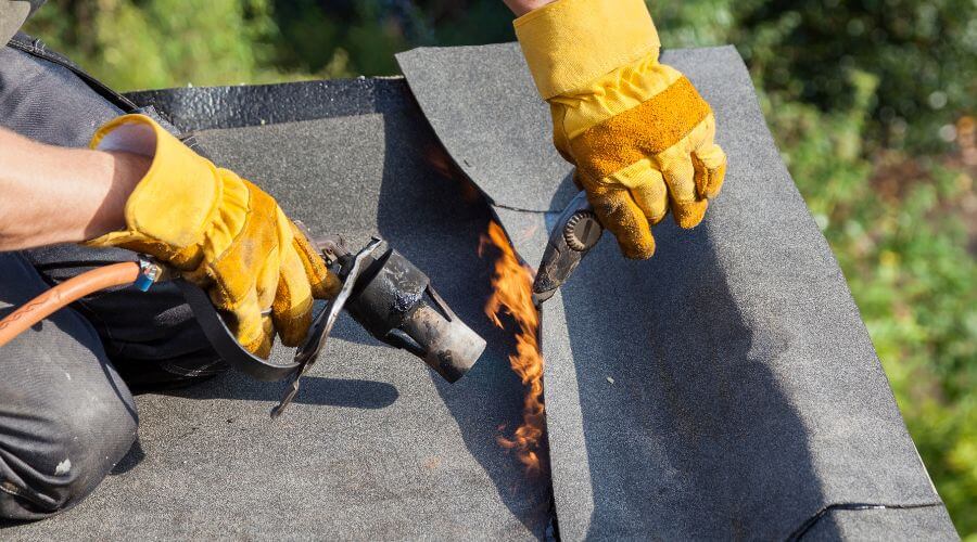 Expert Emergency Roof Repairs services in West Sacramento, CA